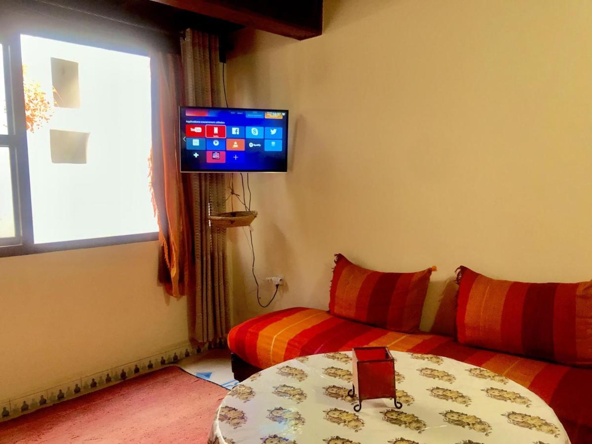 Zazou Apartment เอสเซาอิรา ภายนอก รูปภาพ